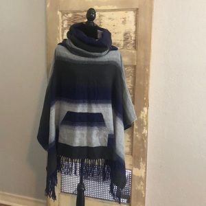 Lightweight Gray and Purple Free People Poncho
